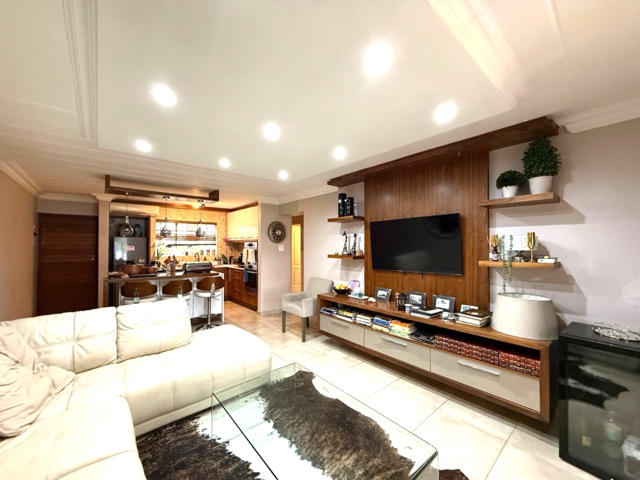 To Let 2 Bedroom Property for Rent in Kosmos North West